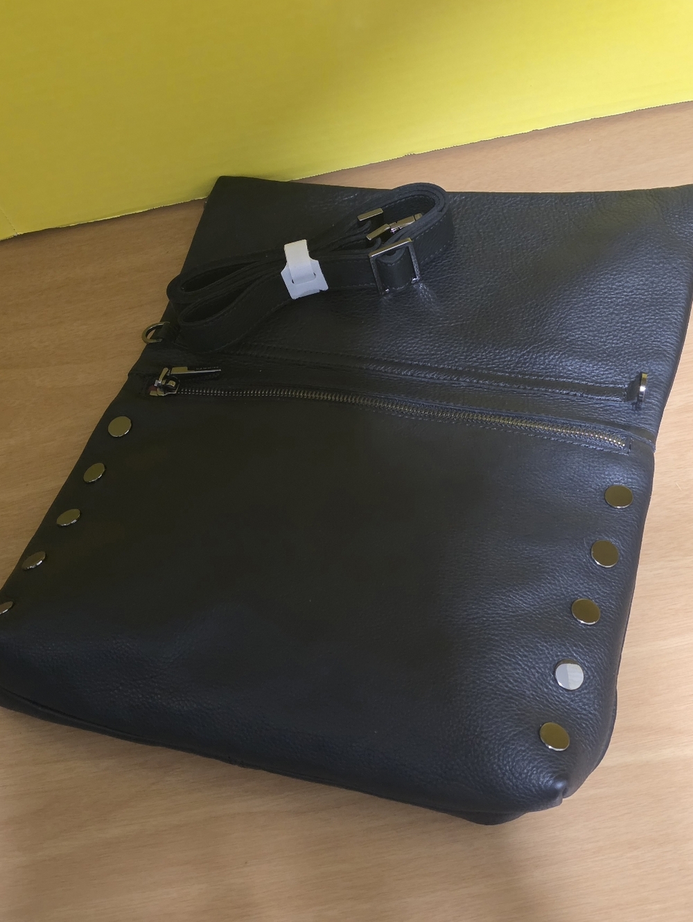 Hammitt Black Leather Large VIP - Picture 4 of 8